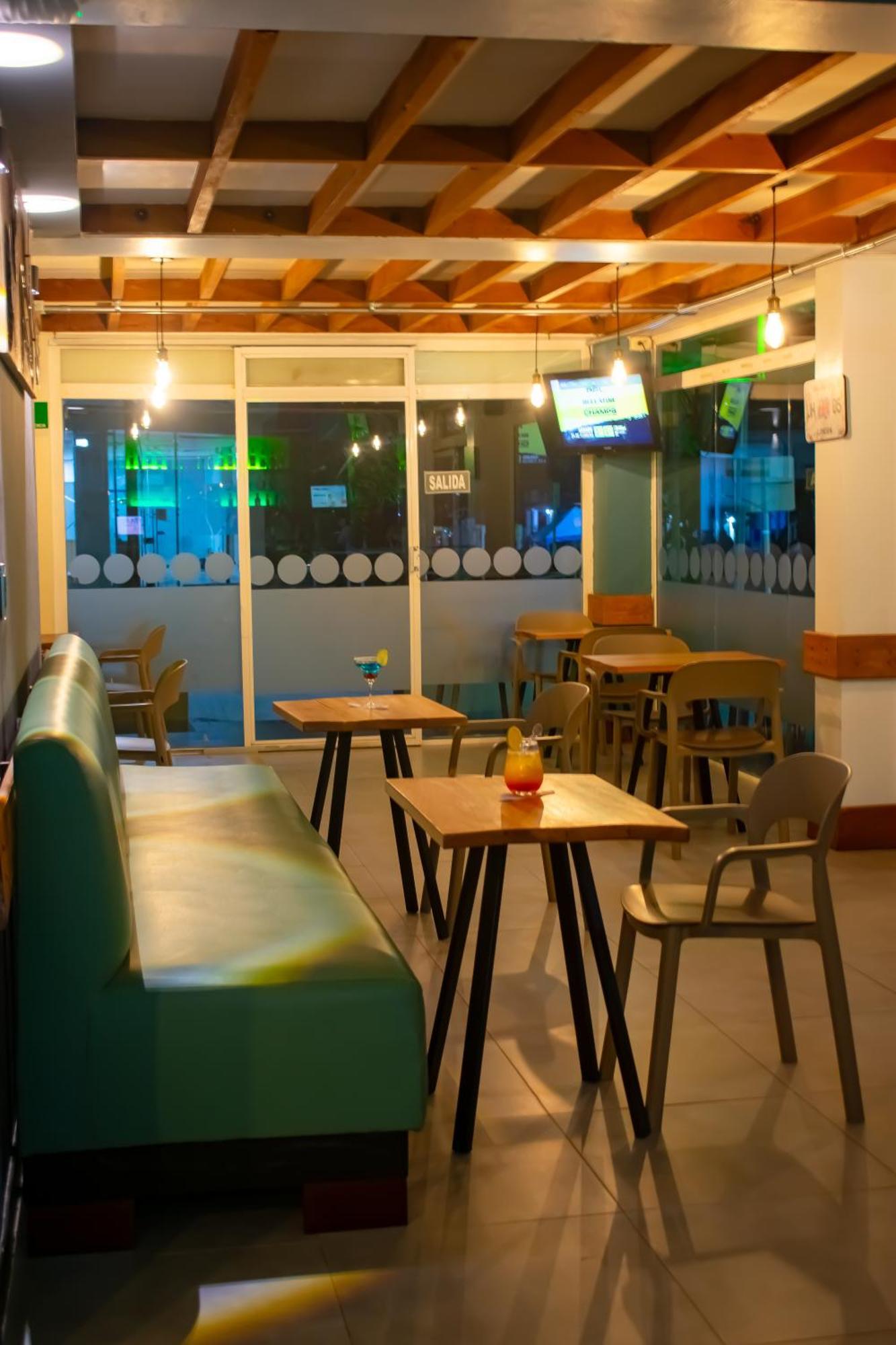 Waira Suites Летисия Екстериор снимка