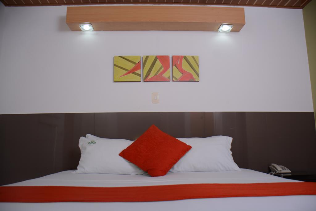 Waira Suites Летисия Екстериор снимка
